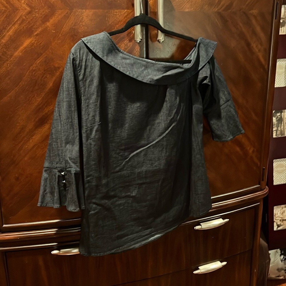 Cold shoulder Jean shirt